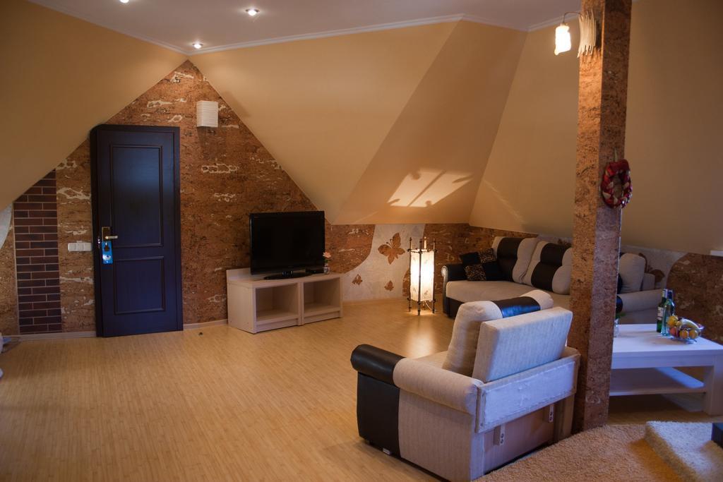 Villa Rosa ホメリ 部屋 写真